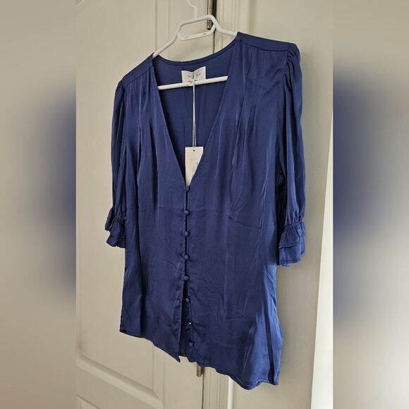 Nwt Dear John Satiny Blue V-Neck Button-Up Women's Top - Picture 3 of 5
